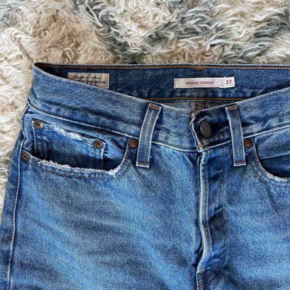 NWOT Levi’s Wedgie Straight Jean 27 - Picture 3 of 7